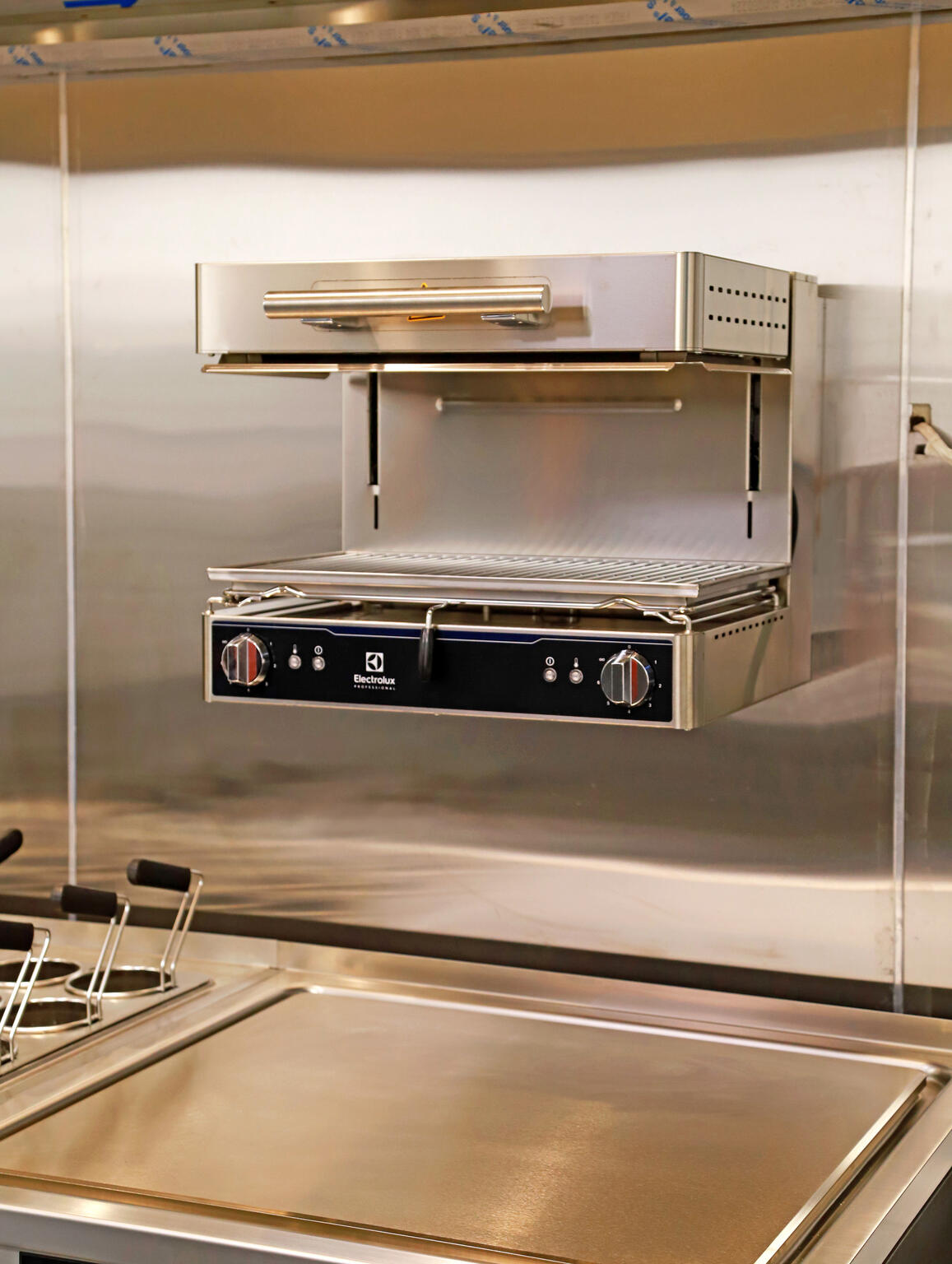 Electrolux-Proj-Rev-3